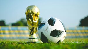 Tre store fodboldforbund kræver uafhængig undersøgelse af Fifa og Infantino